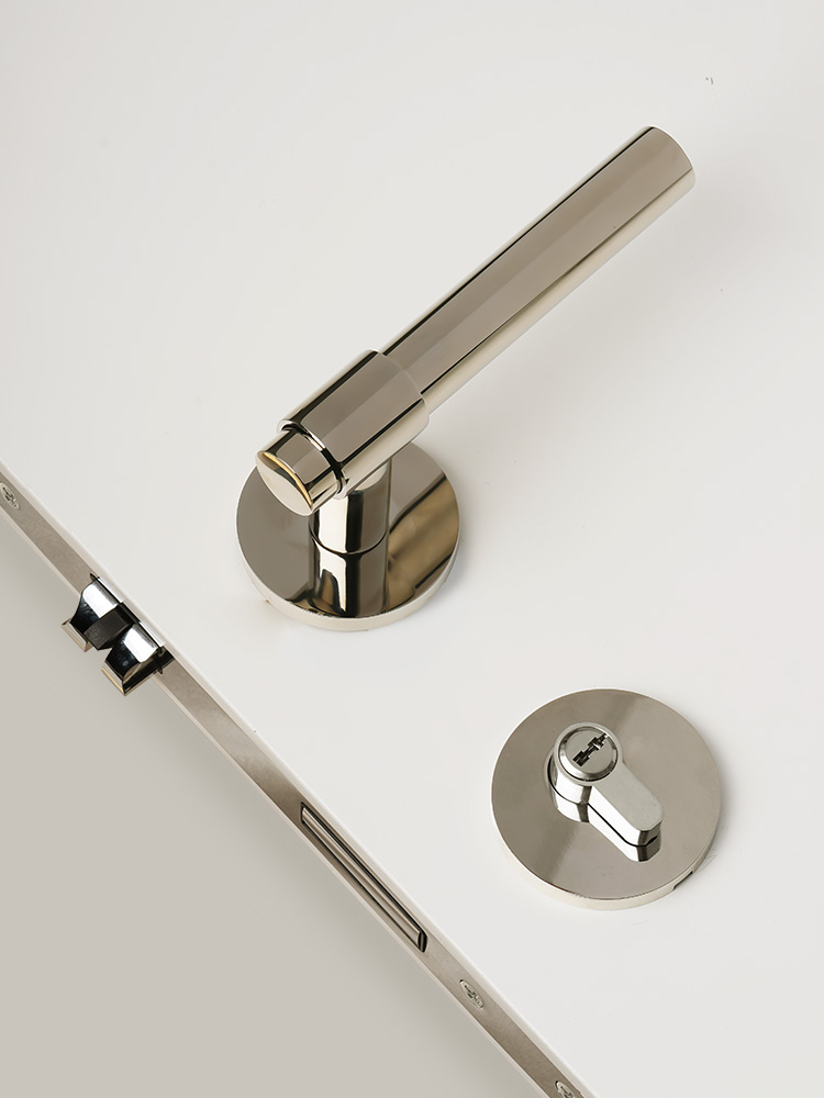 Interior Design Minimalist - Dooroom Pirinç Kapı Kilidi Parlak nikelten