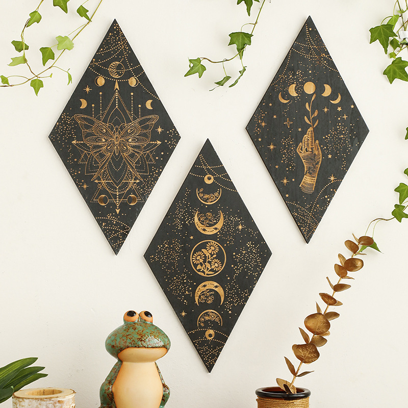 Geometrik Oymalı Ahşap Üçgen D - Geometric Shelf Triangle incelemesi ve fiyatı